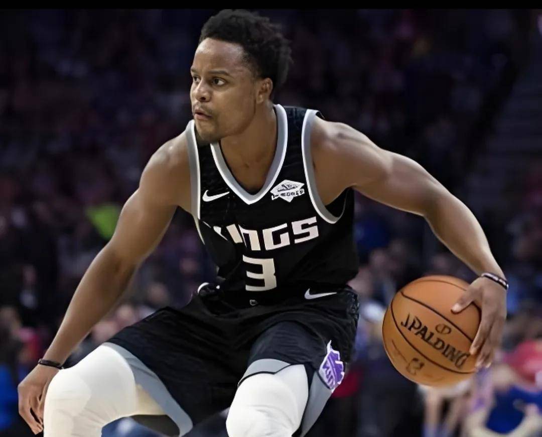 南宫官方网站关于今夜达拉斯独行侠备战CBA季后赛；远射贴柱细节曝光；态度坚定；控场能力受关注的信息